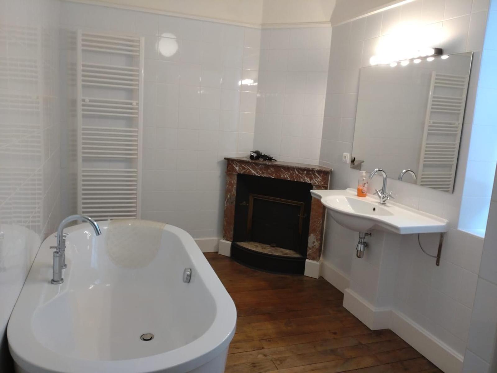 La Brasserie Chambre D'Hotes De Delphine Saulge Ngoại thất bức ảnh